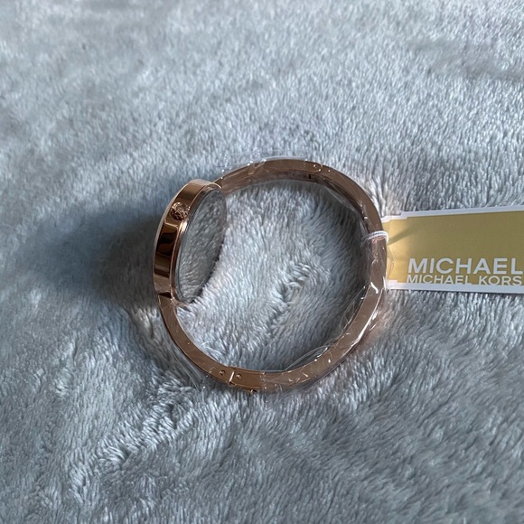 MK Bangle Watch - Picture 7 of 7